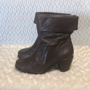 Dansko / Bobbi boot
